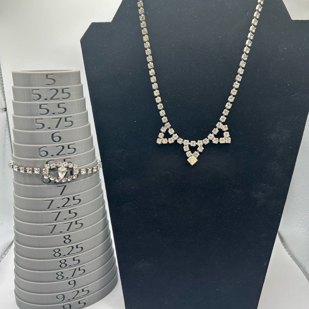VTG Elegant Silver Tone & Clear Rhinestone Necklace and Bracelet